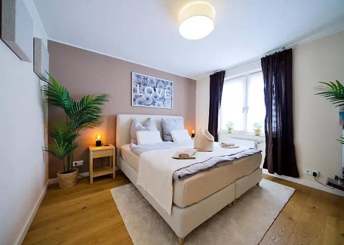 Edler Wohnraum Schwanenteich-oase Mit Balkon, Kaffeevollautomat, Lift & Parkplatz 公寓 茨维考