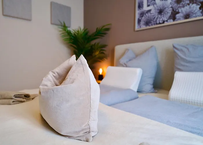 公寓 Edler Wohnraum Schwanenteich-oase Mit Balkon, Kaffeevollautomat, Lift & Parkplatz 茨维考