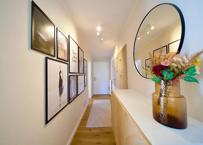 Edler Wohnraum Schwanenteich-oase Mit Balkon, Kaffeevollautomat, Lift & Parkplatz *